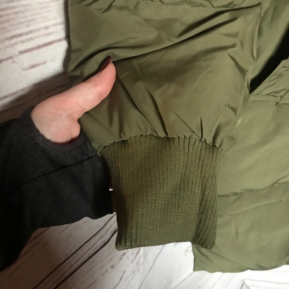 Love Tree Hooded Long Puffy Jacket Olive Green - Picture 8 of 10